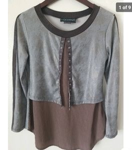 TALK OF THE WALK Women's Long Sleeve Faux Brown Leather Trim Overlay Top Size S‎